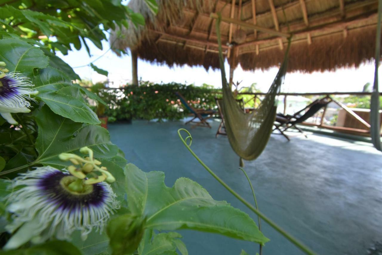 Casa Almendro Hotel Tulum Exterior photo